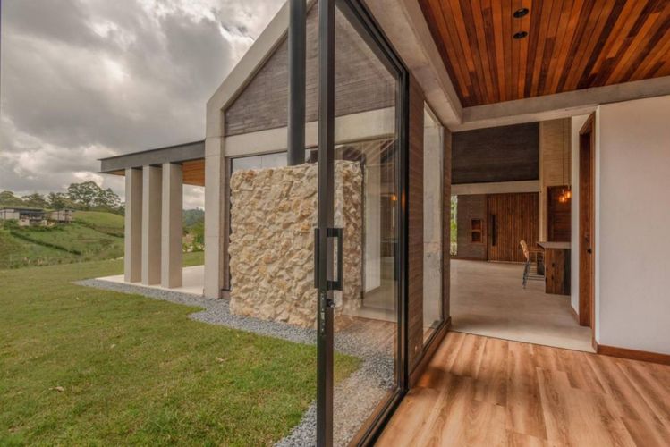 Casa de 3 alcobas en venta en Pantanillo, El Retiro, 330 m² · foto 12 de 23