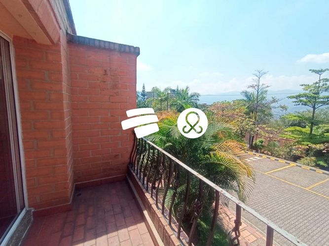 Casa de 4 alcobas en venta en El Diamante No. 2, Medellín, 373 m² · foto 13 de 19