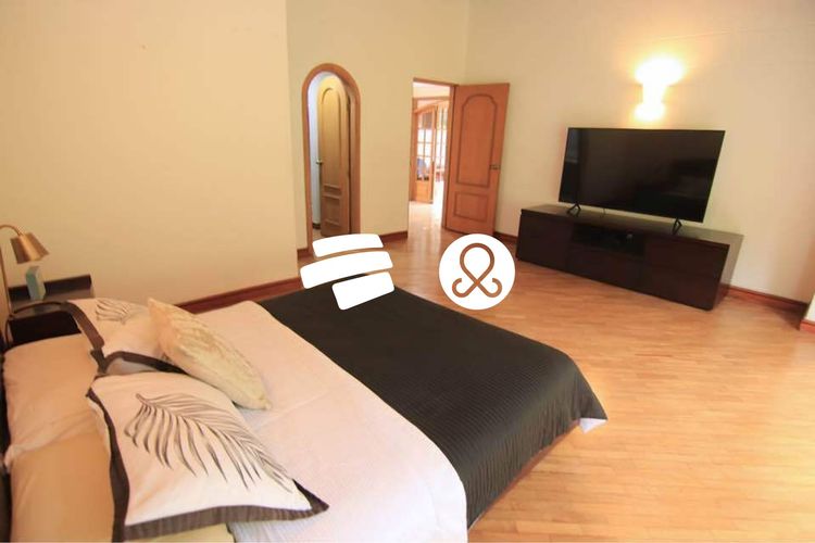 Casa de 4 alcobas en venta en El Diamante No. 2, Medellín, 373 m² · foto 16 de 19