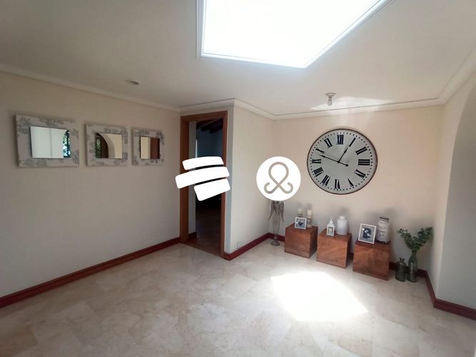 Casa de 4 alcobas en venta en El Diamante No. 2, Medellín, 373 m² · foto 18 de 19