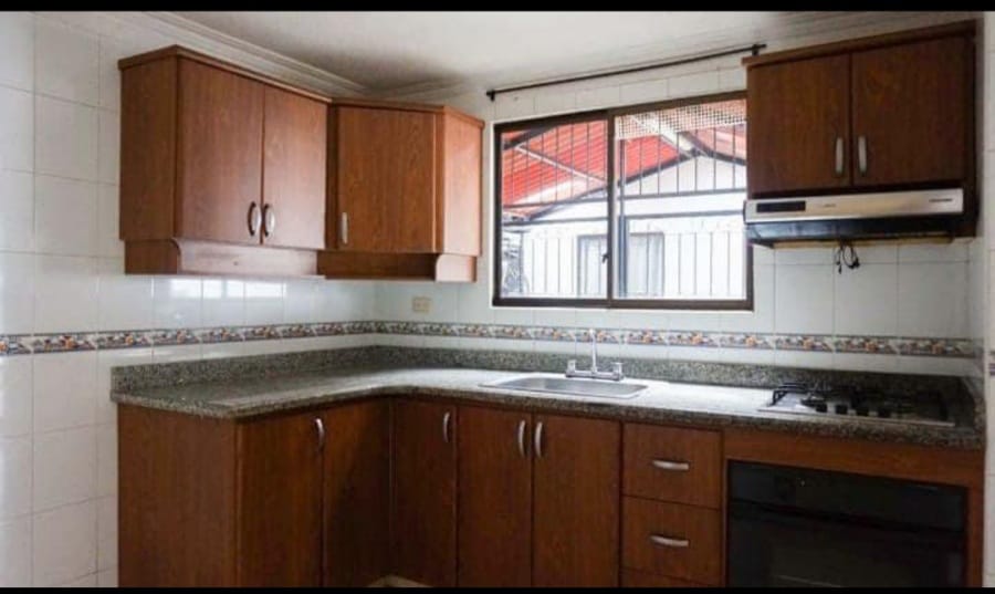 Casa en venta en Bosques De Santa Elena, Pereira · foto 8 de 10