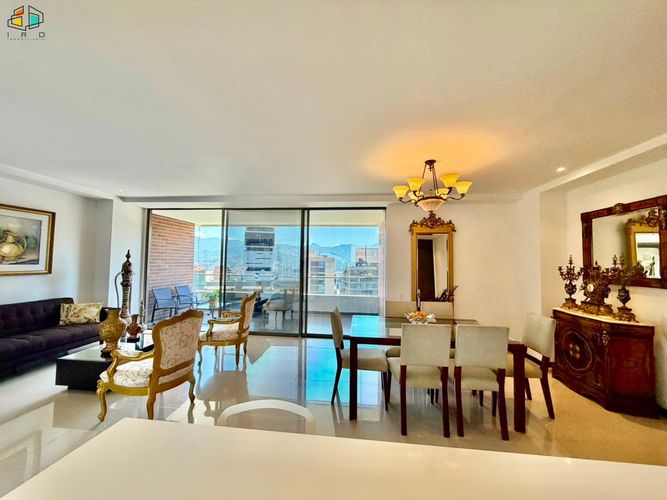 Apartamento de 4 alcobas en arriendo en Las Lomas No.2, Medellín, 150 m² · foto 22 de 24