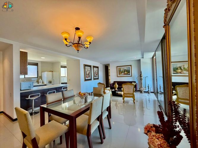 Apartamento de 4 alcobas en arriendo en Las Lomas No.2, Medellín, 150 m² · foto 21 de 24