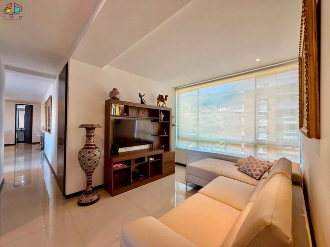 Apartamento de 4 alcobas en arriendo en Las Lomas No.2, Medellín, 150 m² · foto 11 de 24