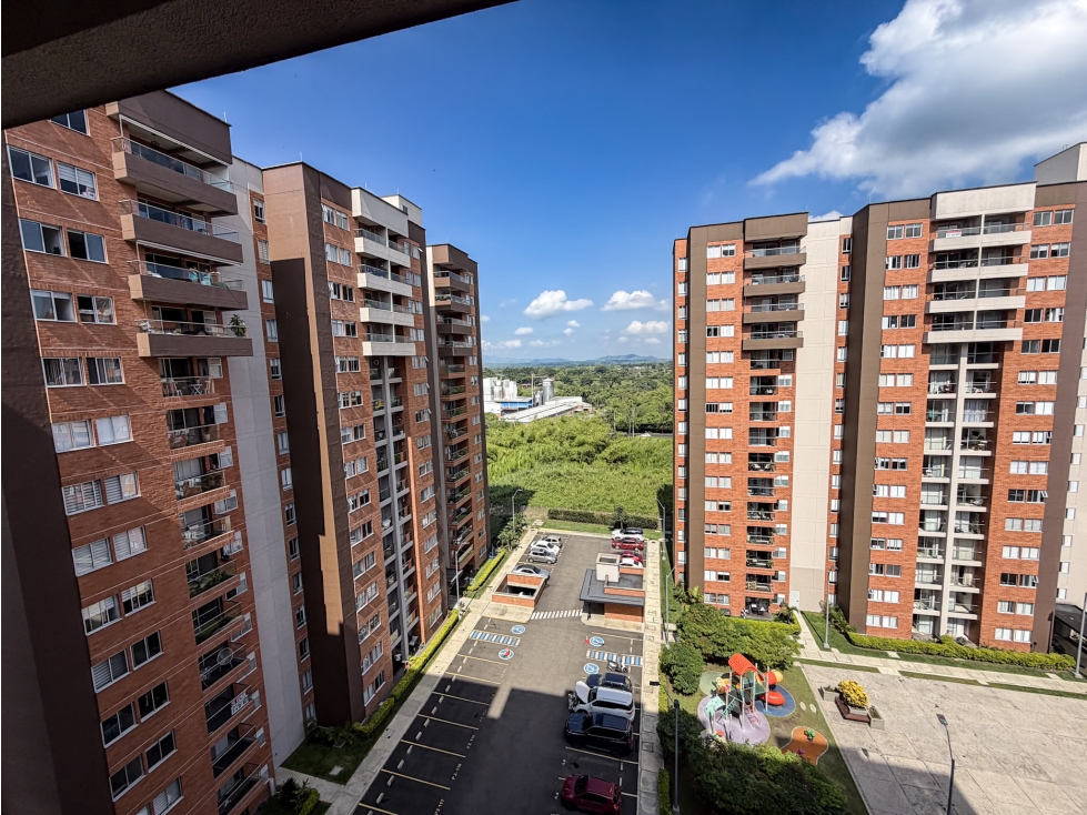 Apartamento en venta en Cerritos, Pereira · foto 4 de 21