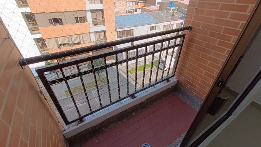 Apartamento en venta en Ciudad Berna, Bogotá · foto 5 de 24