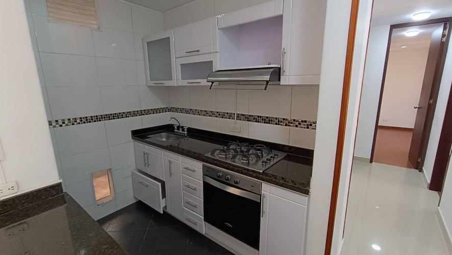 Apartamento en venta en Ciudad Berna, Bogotá · foto 6 de 24