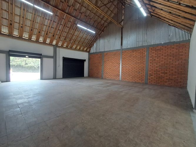 Bodega en arriendo en Santa Isabel Et. Ii, Dosquebradas, 166 m² · foto 4 de 10