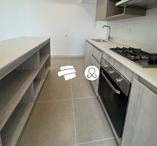 Apartamento de 3 alcobas en venta en El Poblado, Medellín, 100 m² · foto 13 de 23