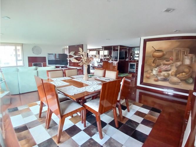 Apartamento de 4 alcobas en venta en Ciudad Salitre Oriental, Bogotá, 236 m² · foto 5 de 24