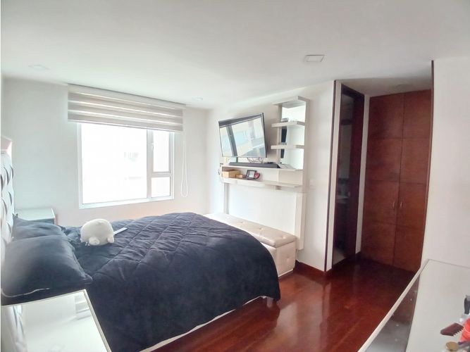 Apartamento de 4 alcobas en venta en Ciudad Salitre Oriental, Bogotá, 236 m² · foto 13 de 24