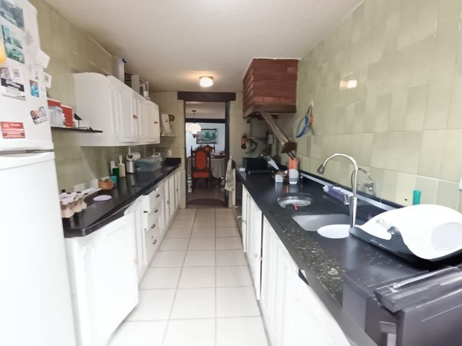 Casa de 5 alcobas en venta en La Floresta, Bogotá, 209 m² · foto 10 de 22