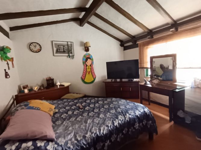 Casa de 5 alcobas en venta en La Floresta, Bogotá, 209 m² · foto 18 de 22