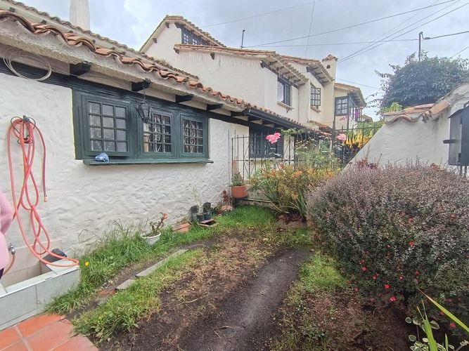 Casa de 5 alcobas en venta en La Floresta, Bogotá, 209 m² · foto 22 de 22