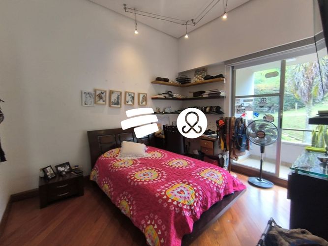 Casa de 4 alcobas en venta en El Virrey, Bogotá · foto 17 de 24