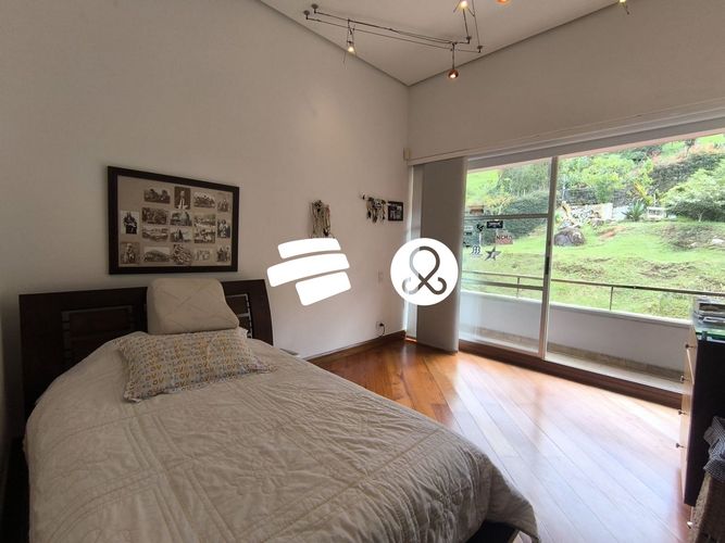 Casa de 4 alcobas en venta en El Virrey, Bogotá · foto 20 de 24
