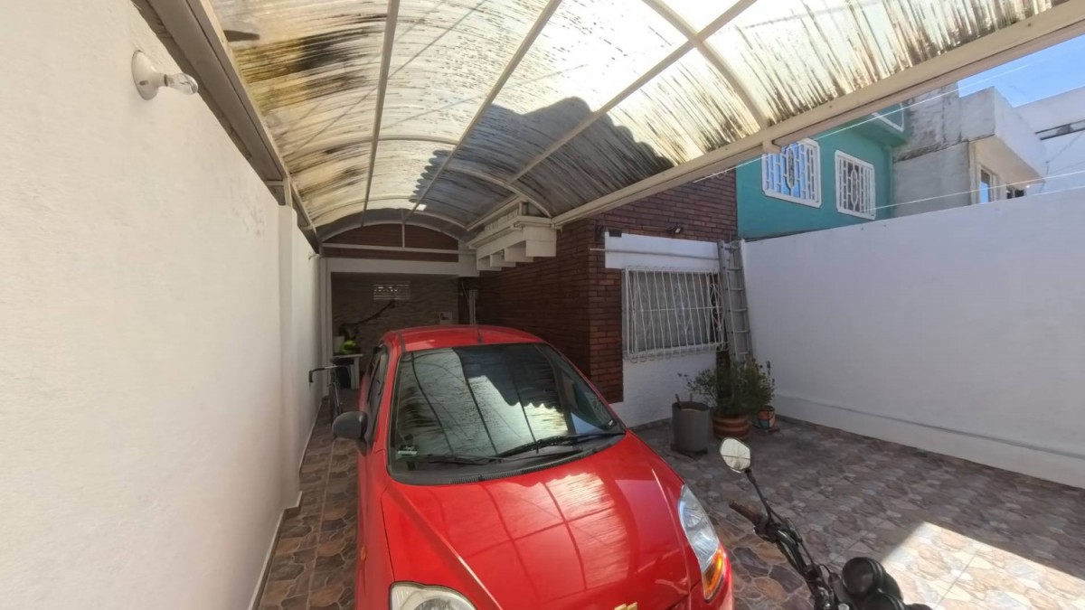 Casa en venta en Madelena, Bogotá · foto 2 de 21