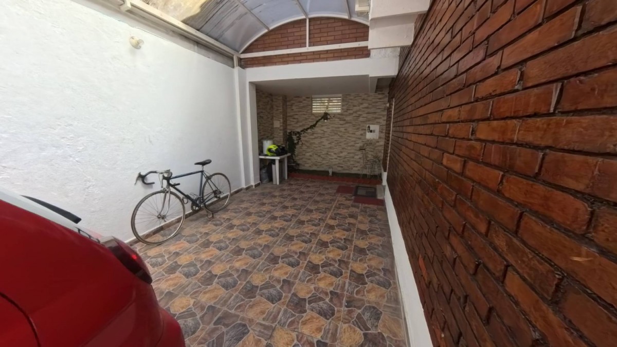 Casa en venta en Madelena, Bogotá · foto 3 de 21