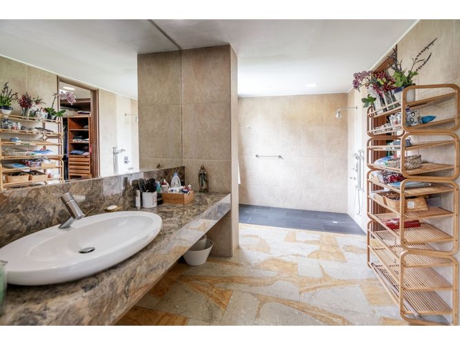 Apartamento de 2 alcobas en venta en La Cabrera, Bogotá, 588 m² · foto 11 de 24