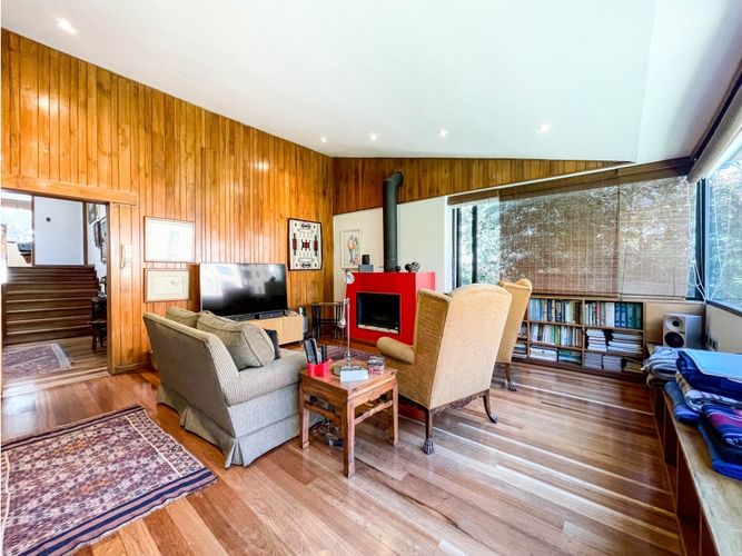 Casa de 5 alcobas en venta en El Refugio, Bogotá, 420 m² · foto 7 de 24