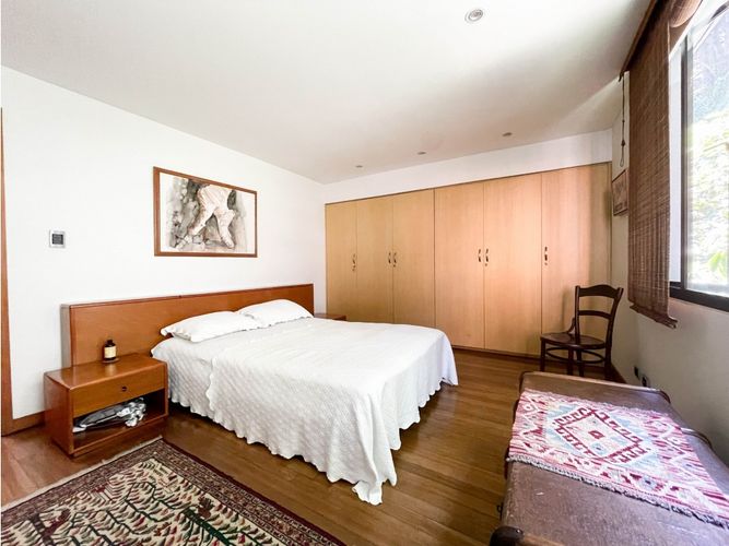 Casa de 5 alcobas en venta en El Refugio, Bogotá, 420 m² · foto 14 de 24
