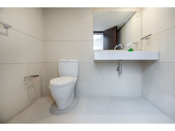 Casa de 3 alcobas en venta en Santa Ana Oriental, Bogotá, 698 m² · foto 16 de 24