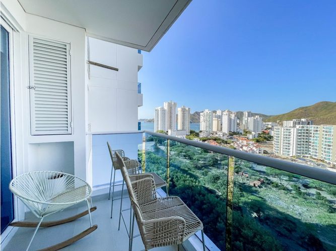 Apartamento de 2 alcobas en venta en Rodadero, Santa Marta, 87 m² · foto 10 de 20