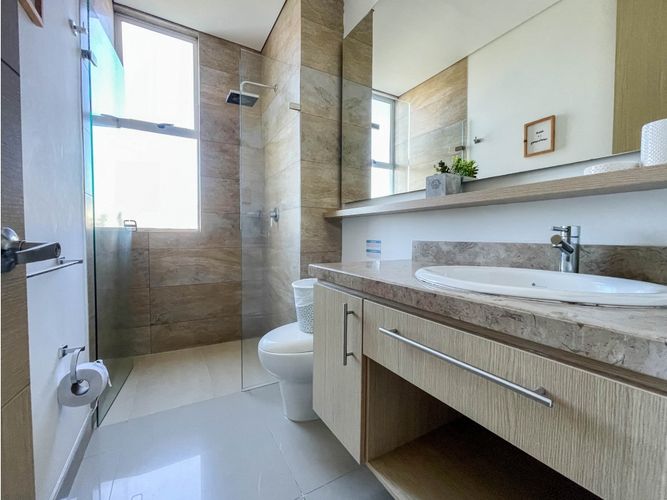 Apartamento de 2 alcobas en venta en Rodadero, Santa Marta, 87 m² · foto 20 de 20
