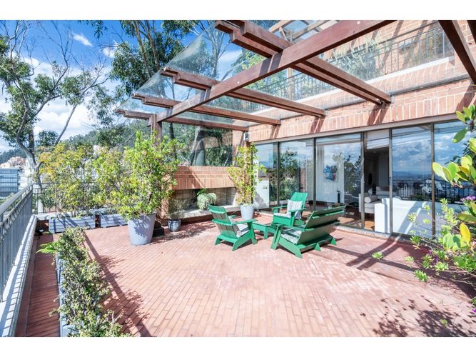 Apartamento de 4 alcobas en venta en Los Rosales, Bogotá, 887 m² · foto 8 de 24