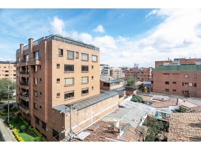 Apartamento en venta en Santa Barbara, Bogotá · foto 16 de 24