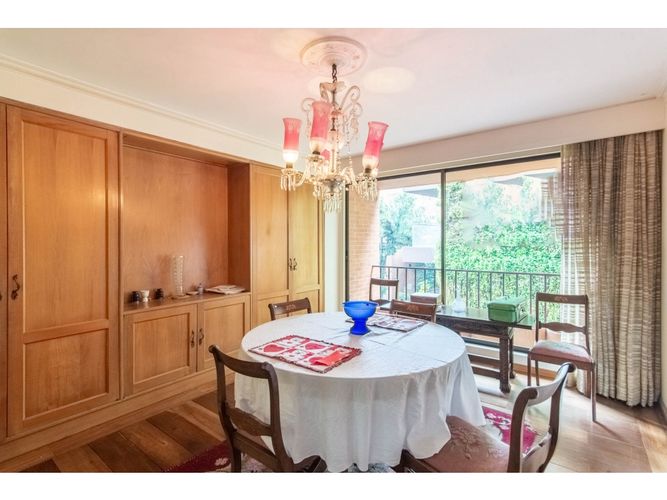 Apartamento en venta en Los Rosales, Bogotá · foto 6 de 19