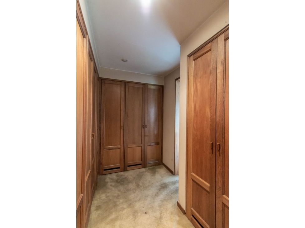 Apartamento en venta en Los Rosales, Bogotá · foto 15 de 19