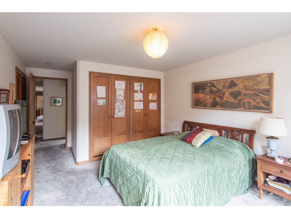 Apartamento en venta en Los Rosales, Bogotá · foto 16 de 19