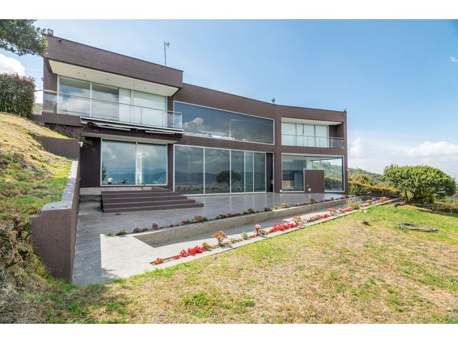 Casa de 4 alcobas en venta en Yerbabuena, Chía, 451 m² · foto 21 de 22