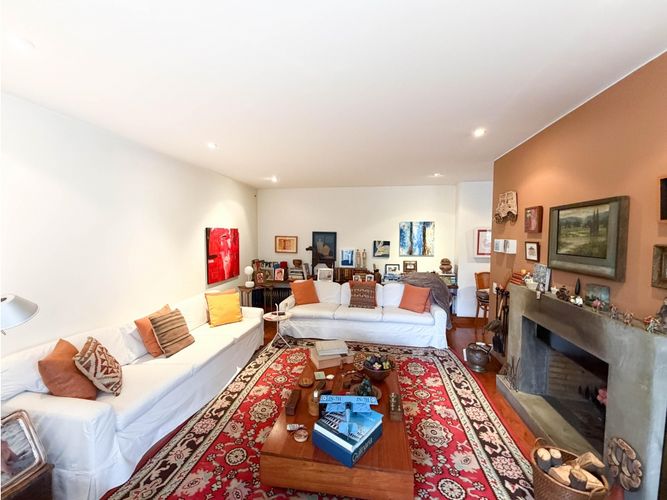 Apartamento de 3 alcobas en venta en La Cabrera, Bogotá, 225 m² · foto 8 de 15