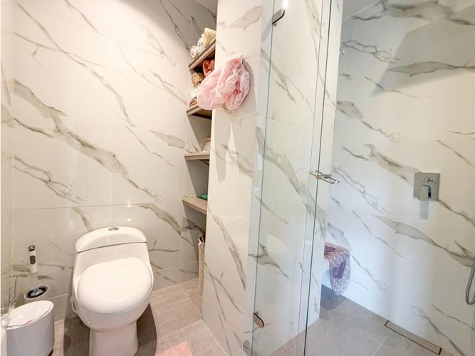 Apartamento de 4 alcobas en venta en Chicó Navarra, Bogotá, 321 m² · foto 18 de 22