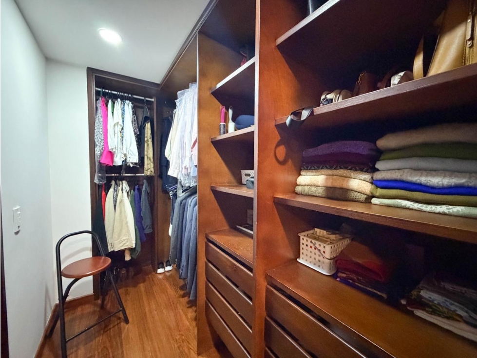 Apartamento en venta en Santa Paula, Bogotá · foto 7 de 18