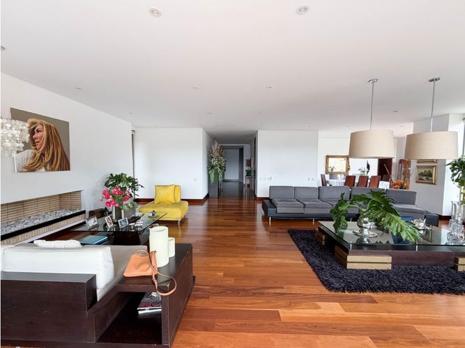 Apartamento de 4 alcobas en venta en Suba Urbano, Bogotá, 347 m² · foto 9 de 24