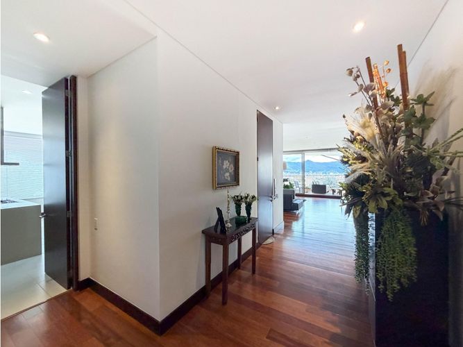 Apartamento de 4 alcobas en venta en Suba Urbano, Bogotá, 347 m² · foto 12 de 24