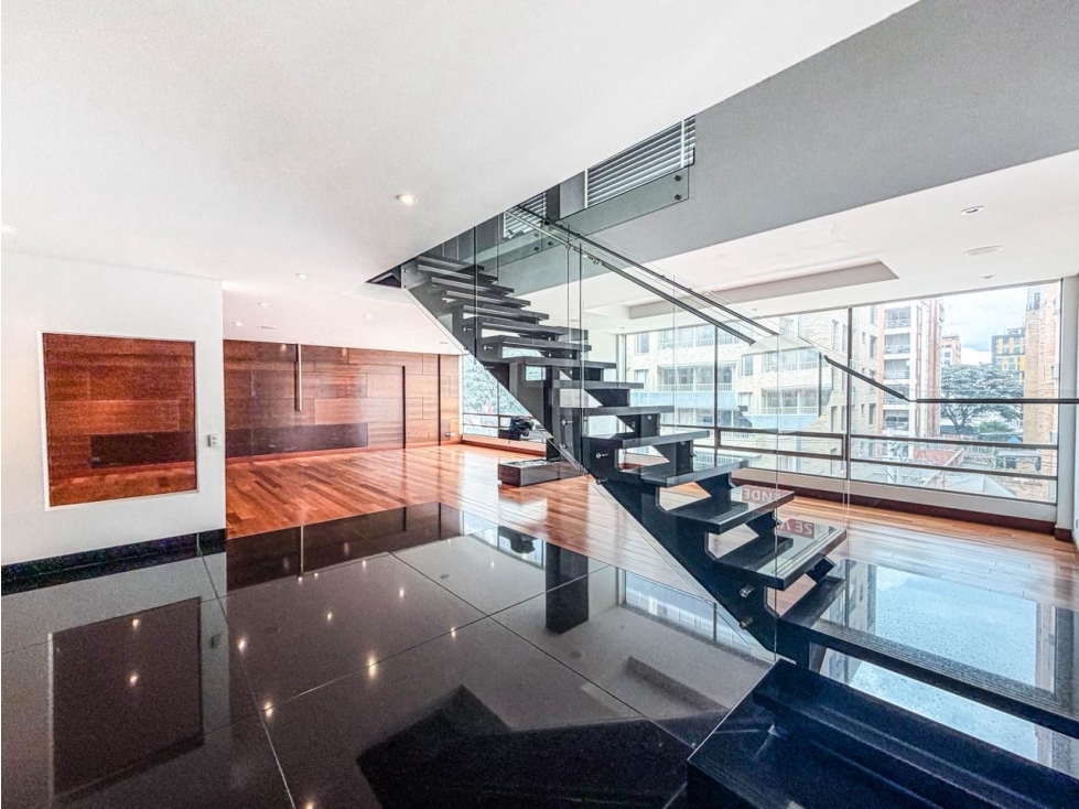Apartamento en venta en Chico Norte, Bogotá · foto 2 de 20