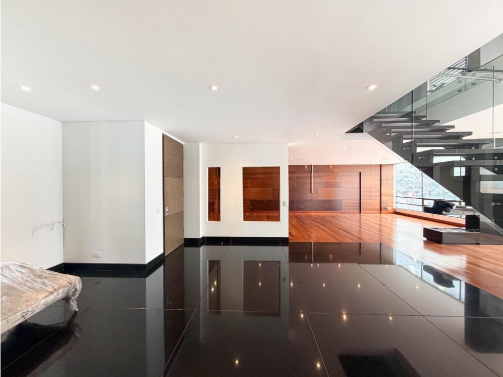 Apartamento en venta en Chico Norte, Bogotá · foto 3 de 20