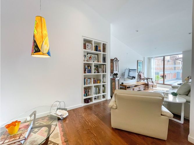 Apartamento de 3 alcobas en venta en El Refugio Ii, Bogotá, 340 m² · foto 14 de 21