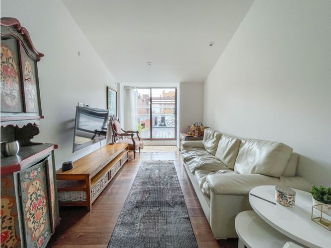 Apartamento de 3 alcobas en venta en El Refugio Ii, Bogotá, 340 m² · foto 15 de 21
