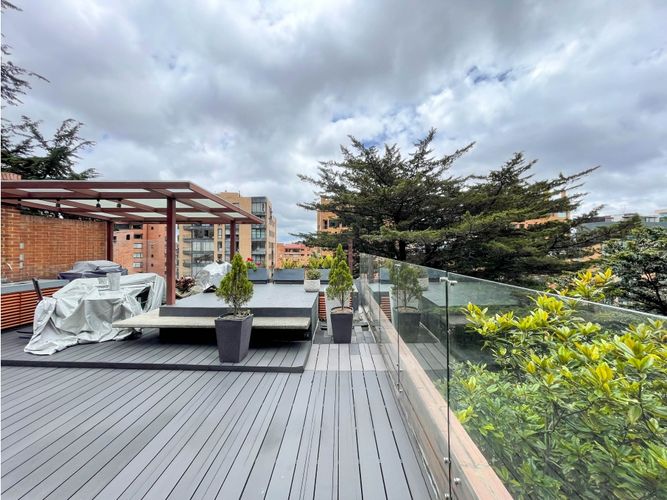 Apartamento de 3 alcobas en venta en El Refugio Ii, Bogotá, 340 m² · foto 20 de 21