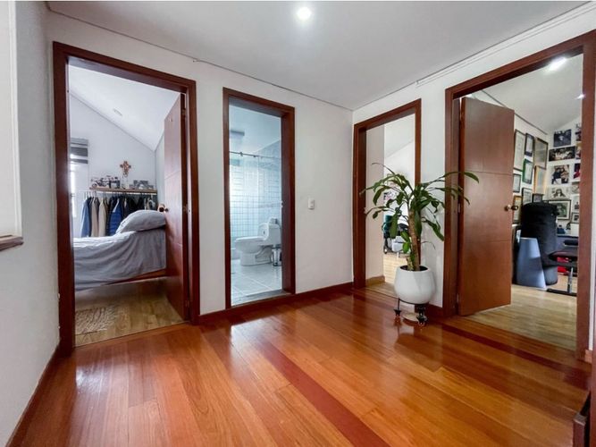 Casa de 4 alcobas en venta en Pontevedra, Bogotá, 154 m² · foto 14 de 22