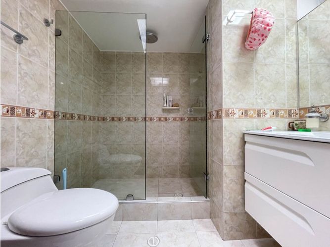 Casa de 4 alcobas en venta en Pontevedra, Bogotá, 154 m² · foto 21 de 22