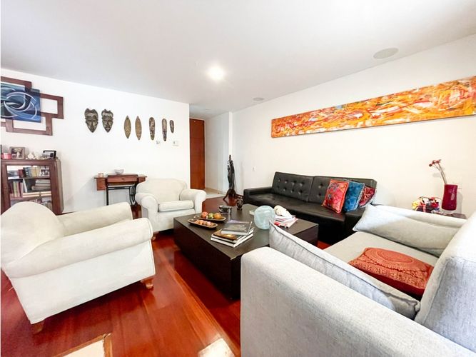 Apartamento de 3 alcobas en venta en Usaquen, Bogotá, 151 m² · foto 3 de 24