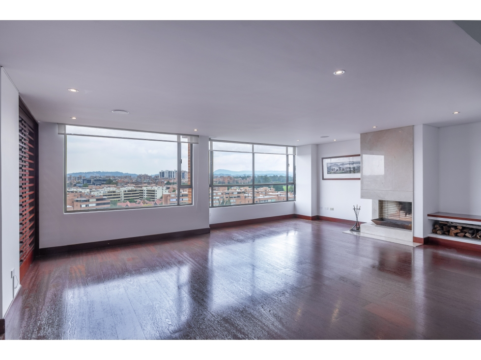 Apartamento en venta en Santa Barbara Alta, Bogotá · foto 2 de 24