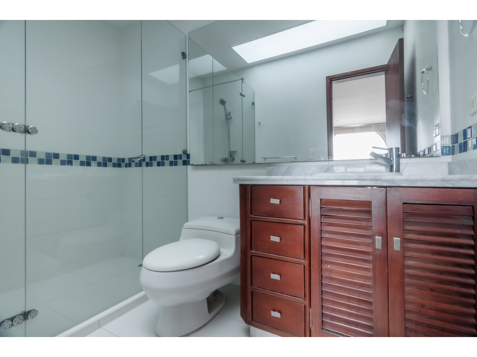 Apartamento en venta en Santa Barbara Alta, Bogotá · foto 12 de 24