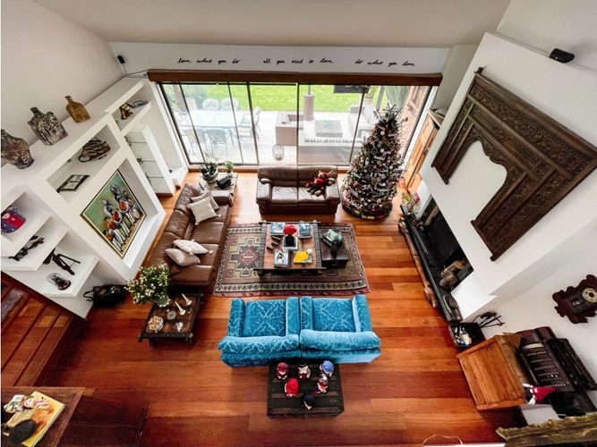 Casa de 4 alcobas en venta en Guaymaral, Bogotá, 406 m² · foto 4 de 24